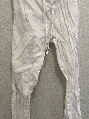 H&M White Linen Pants with Care-Tag Detail
